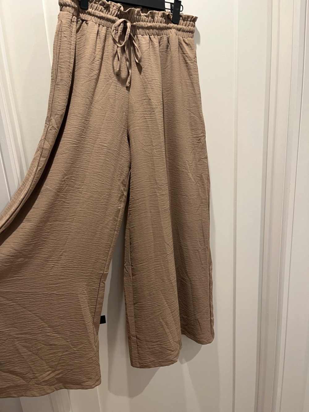 Wide Leg Crinkle Gauze Drawstring Pants in Taupe - Picture 2 of 3